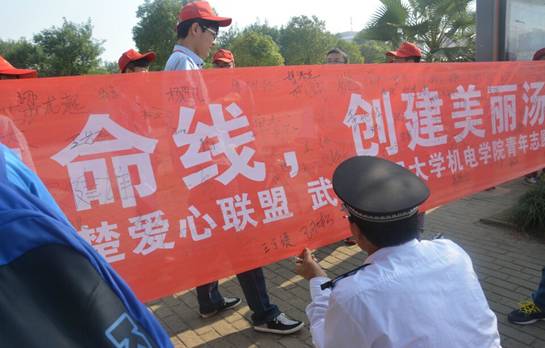 MICHAEL KORS官网