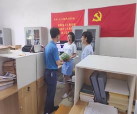 MICHAEL KORS官网