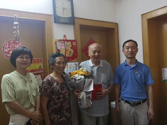 MICHAEL KORS官网