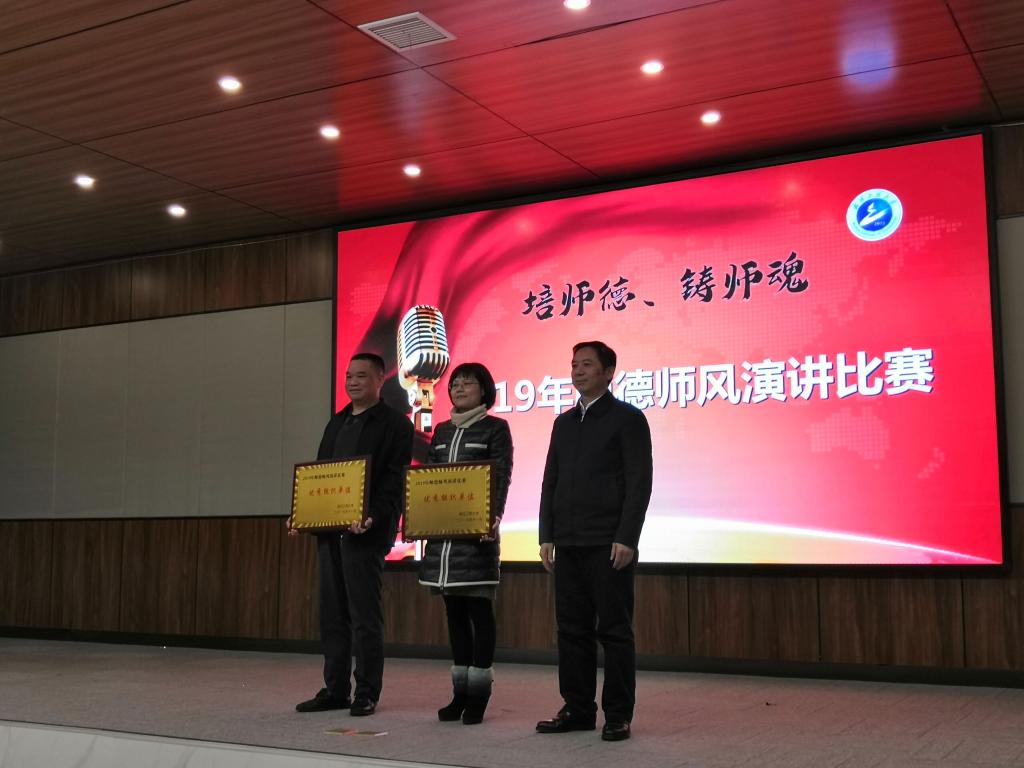 MICHAEL KORS官网