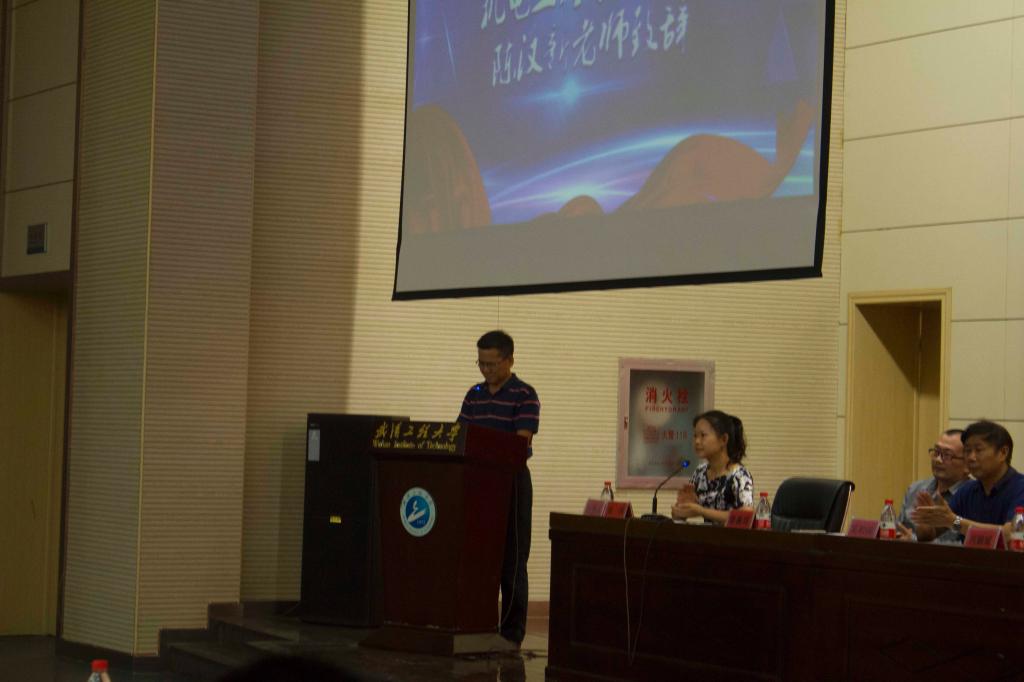 MICHAEL KORS官网
