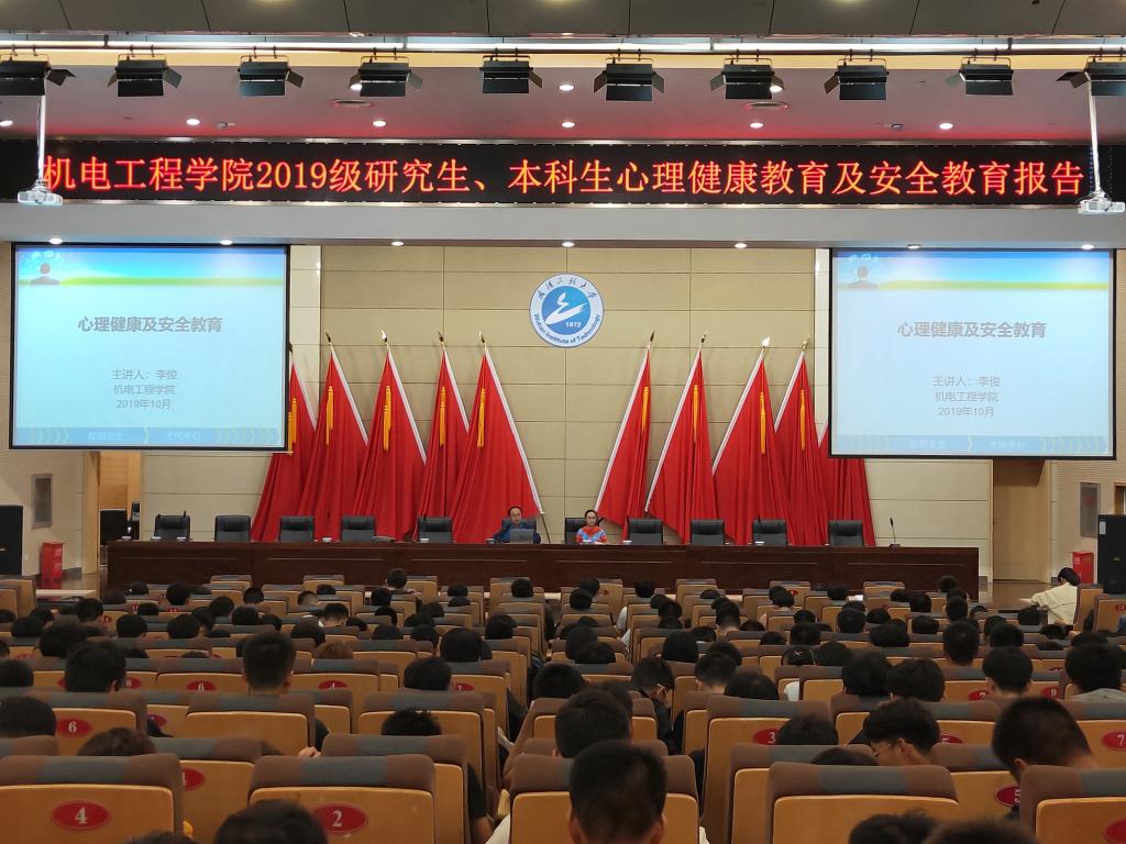 MICHAEL KORS官网